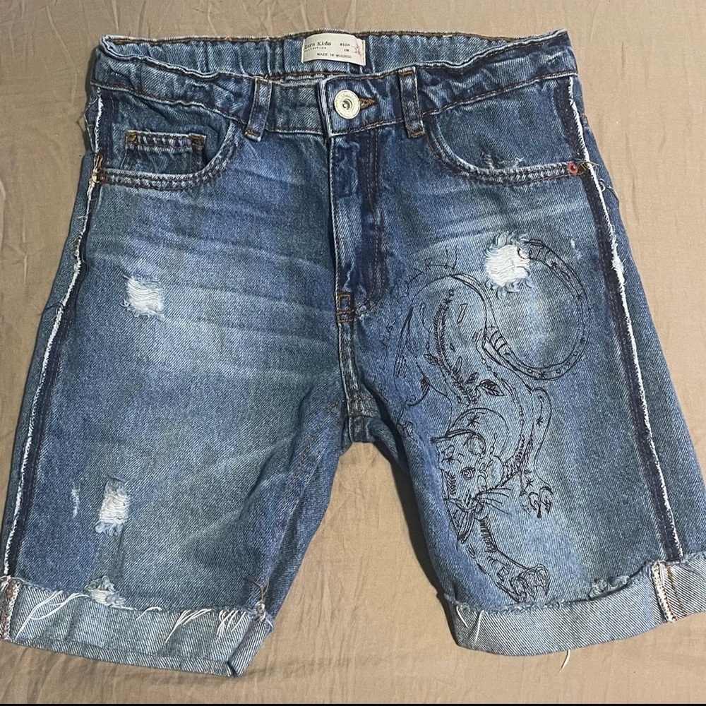 Stylish Blue Denim Shorts for Boys Zara size 10 like new - Picture 2 of 5